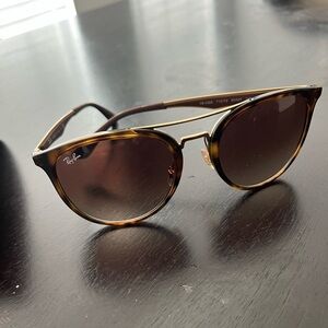 Ray-Ban Brown Sunglasses